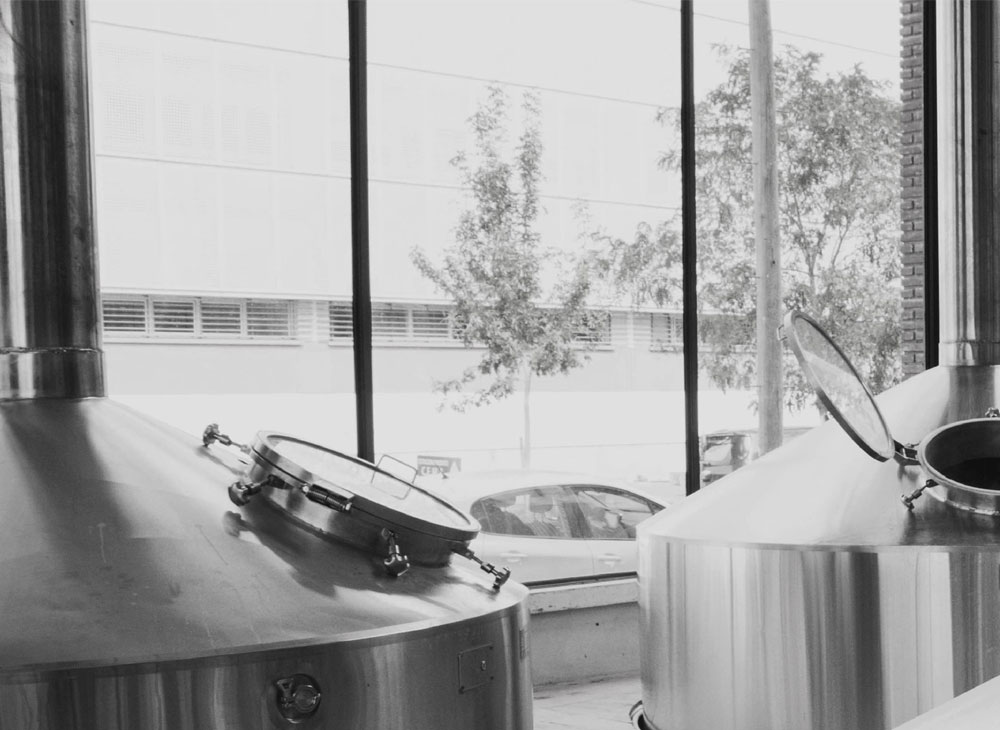 <b>The Basics of Clean-In-Place in a Brewery By Tiantai Beer Equipment</b>
